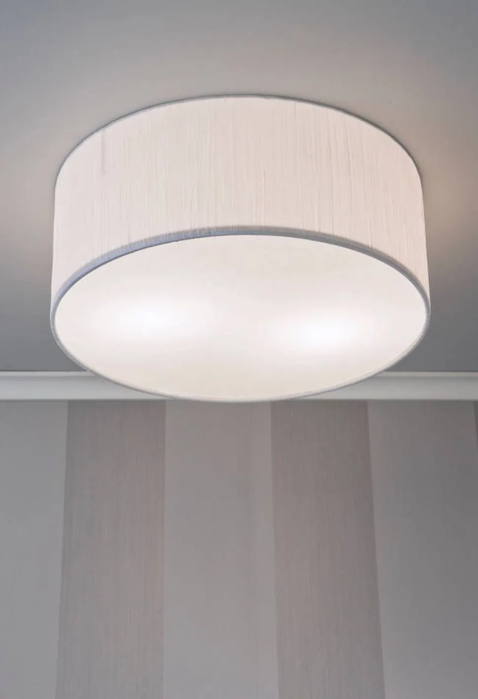 Aneta Lighting plafondi Bendir ø 38 valkoinen rypytetty