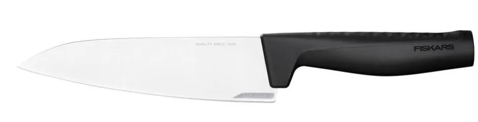 Fiskars Hard Edge kokkiveitsi