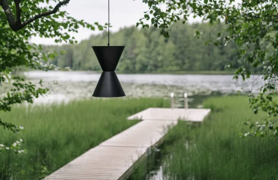 Sessak Länsi designriippuvalaisin musta