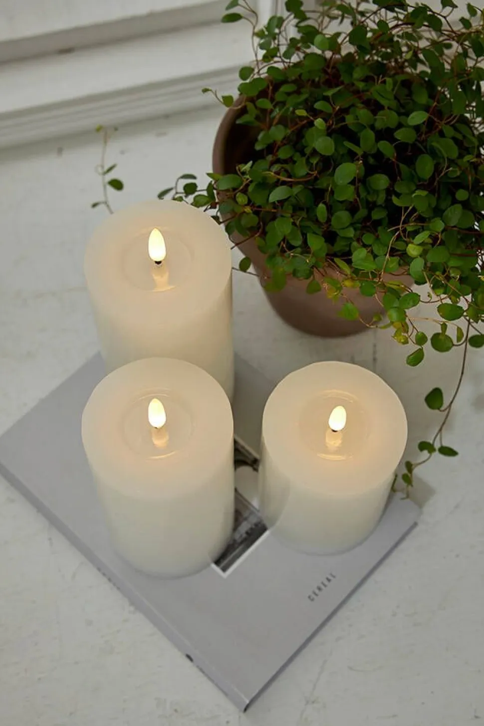 Star Trading LED-kynttilä Flamme Flow 15 cm valkoinen