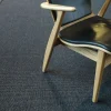 VM-Carpet Esmeralda 79 musta, 133*200 cm, kantti 020 B