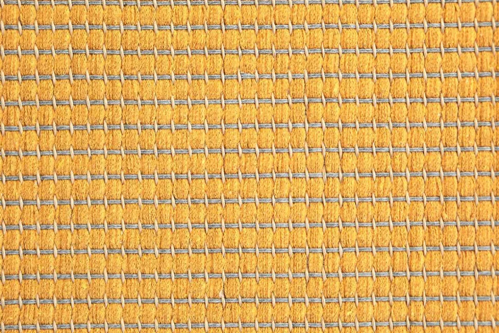 VM-Carpet Lyyra 71 keltainen, Ø 133 cm, kantti 41
