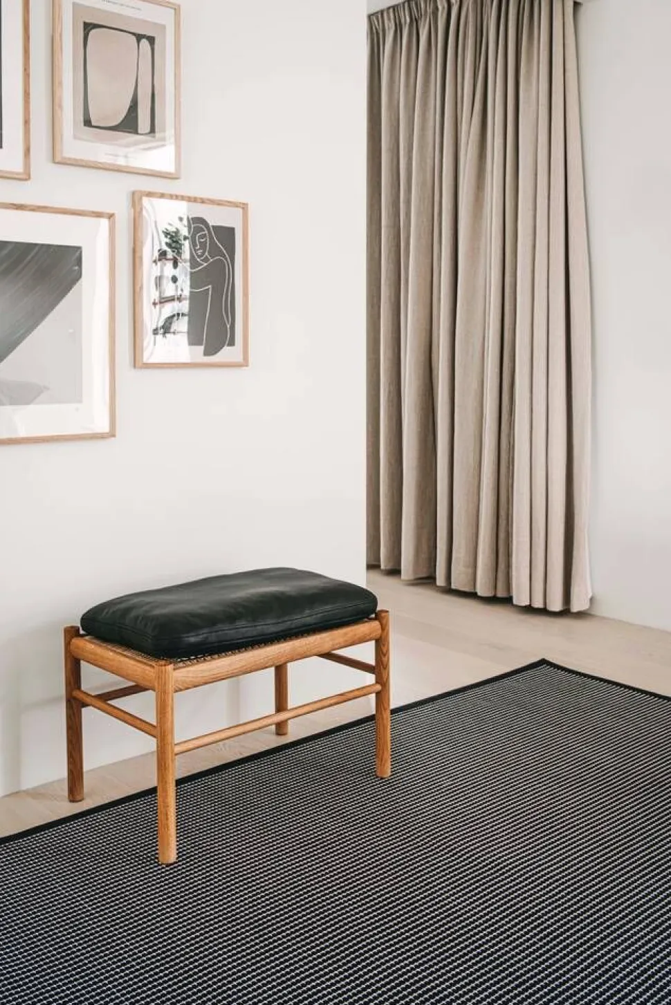 VM-Carpet matto Lyyra2 133x200 cm 70 musta