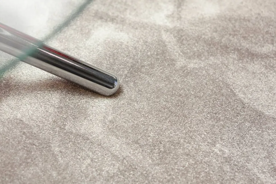 VM-Carpet Satine 850 harmaa, Ø 200 cm, kantti 5434